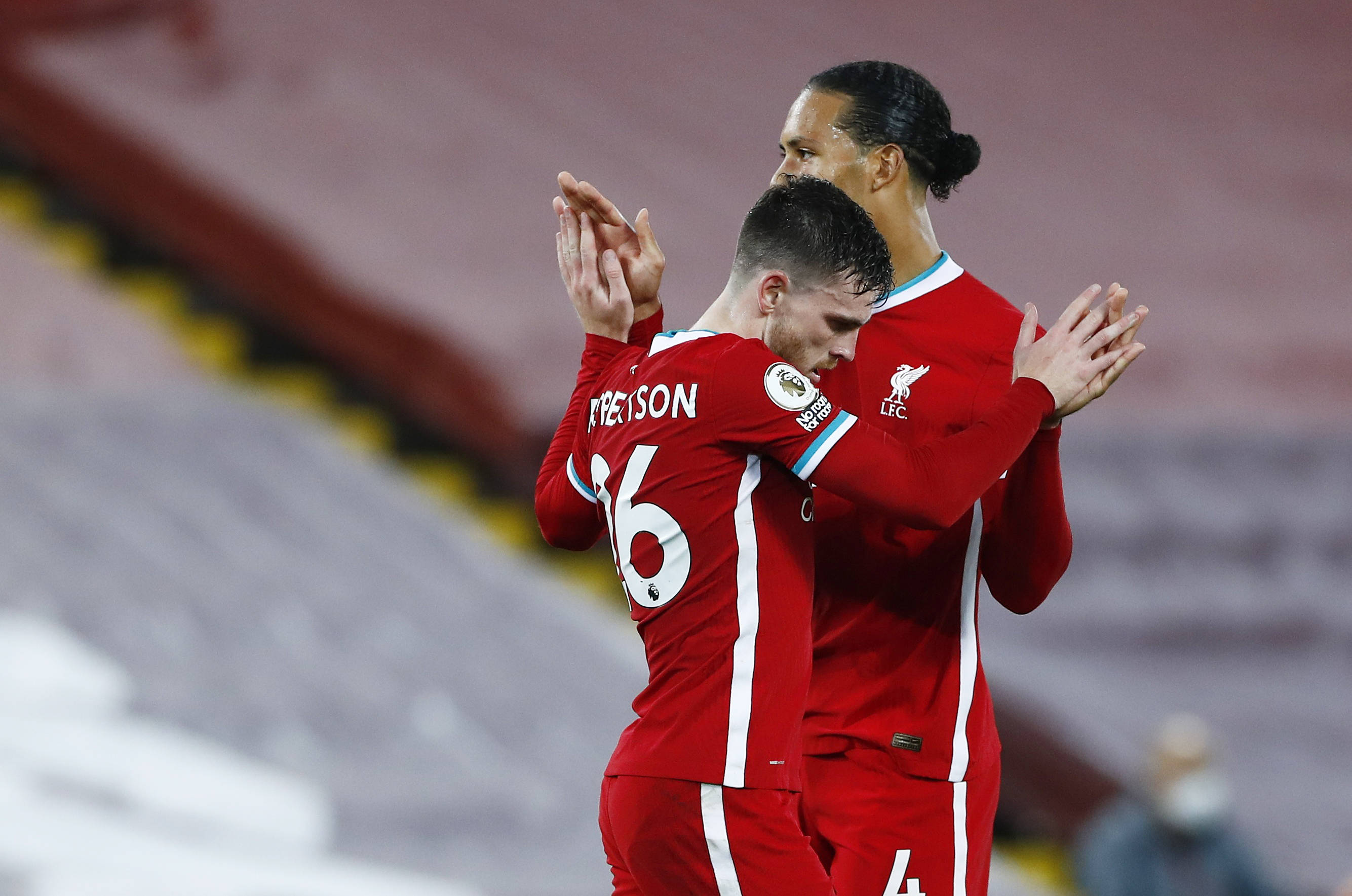 通过对比利 通过对比利